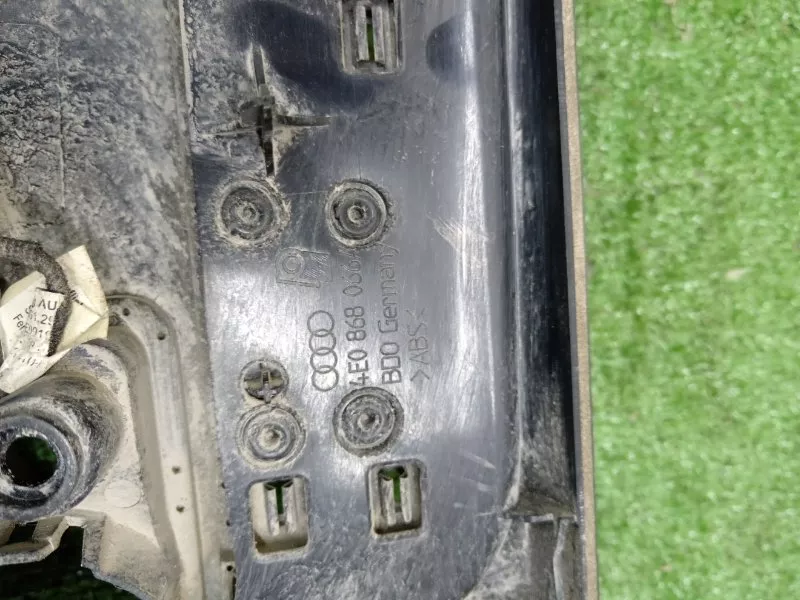 Обшивка двери Audi A8 2004 4E0867304AQYD D3, задняя правая