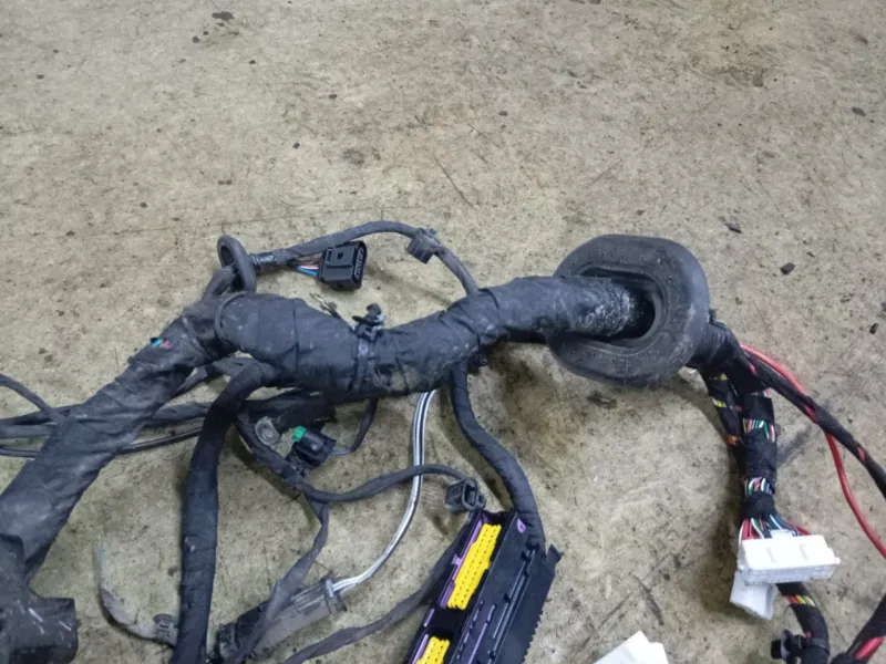 Проводка подкапотная