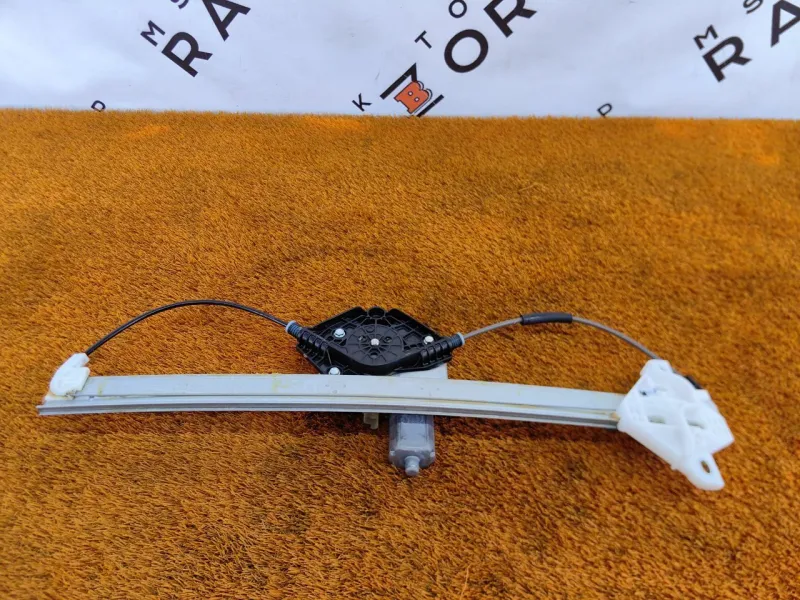 Стеклоподъемник