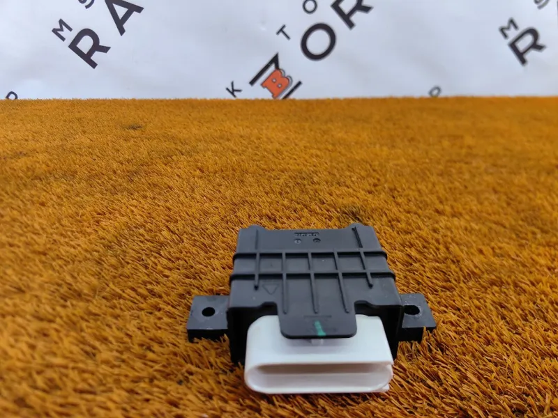 Блок управления топливным насосом