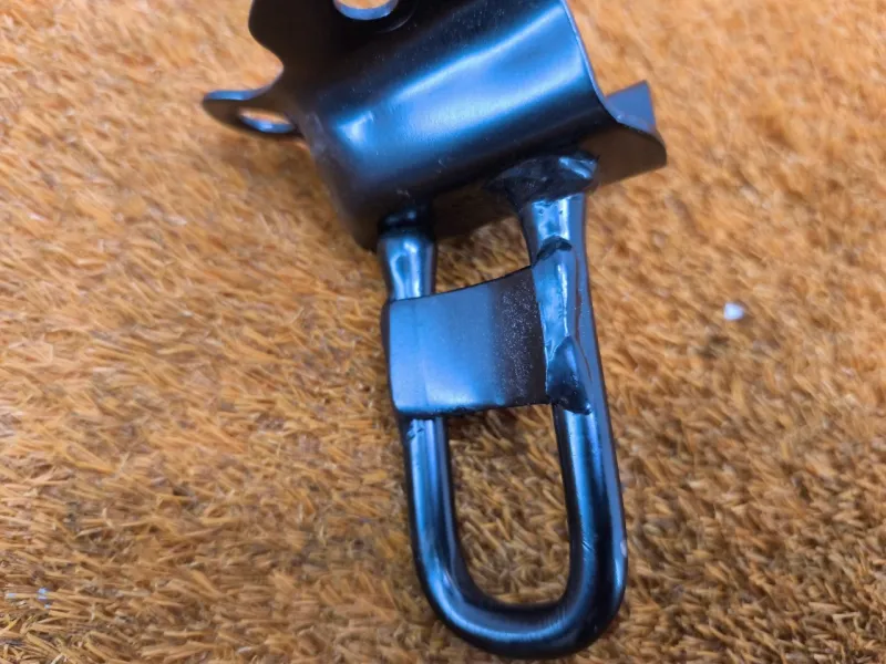 Крепление сиденья