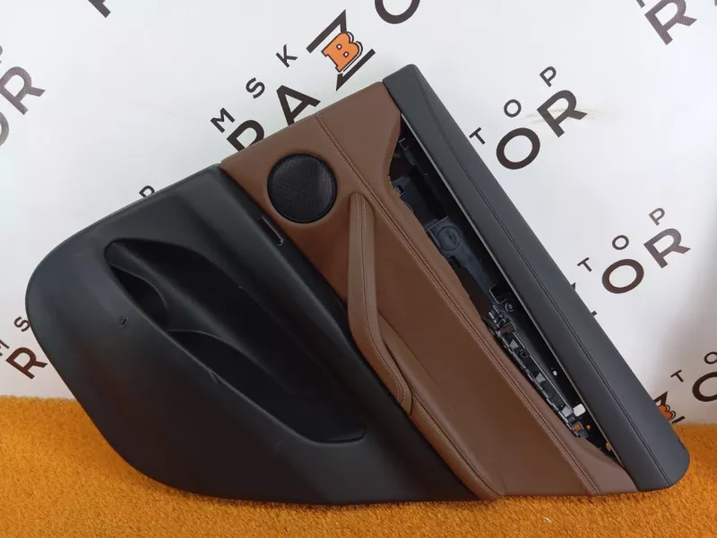 Обшивка двери