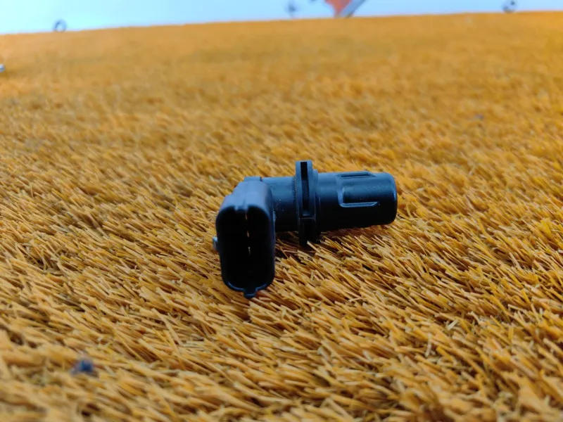 Датчик положения распредвала