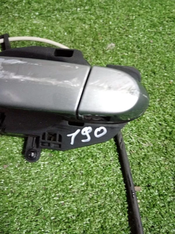 Ручка двери наружняя