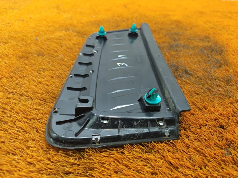 Накладка крыла