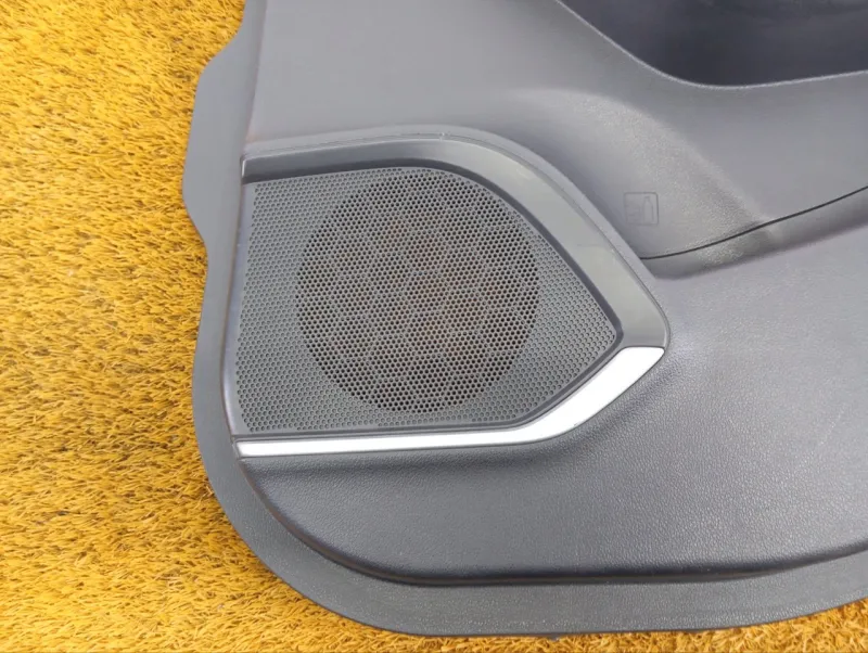 Обшивка двери