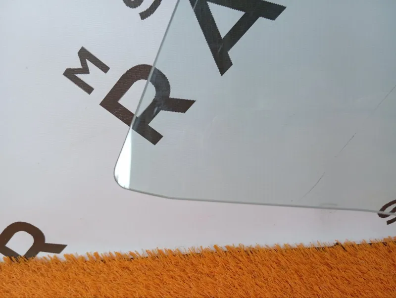 Стекло двери