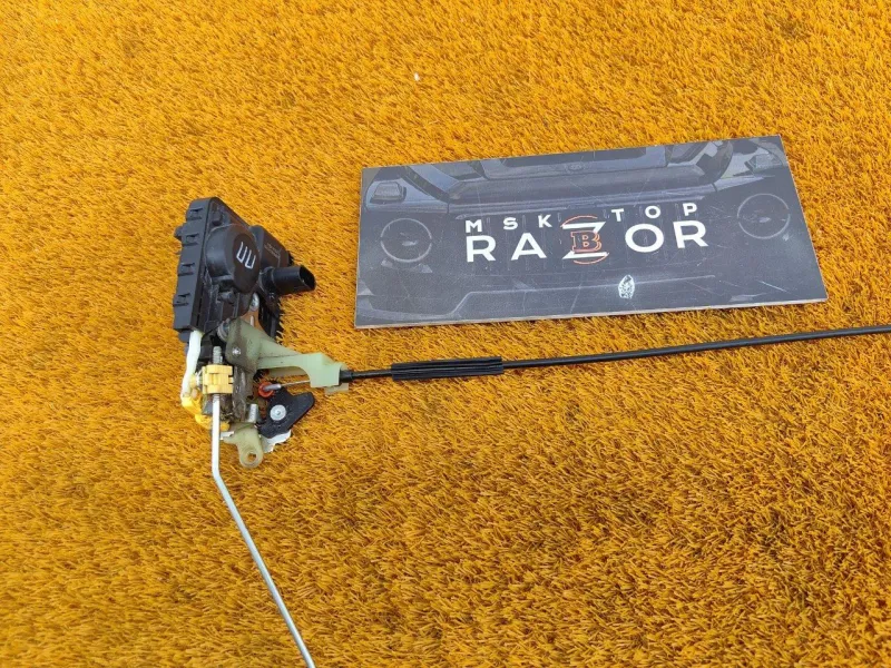 Замок двери