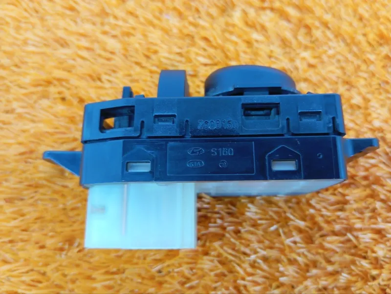 Блок управления зеркалами