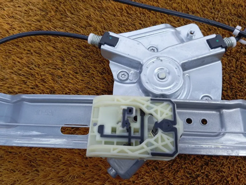 Стеклоподъемник