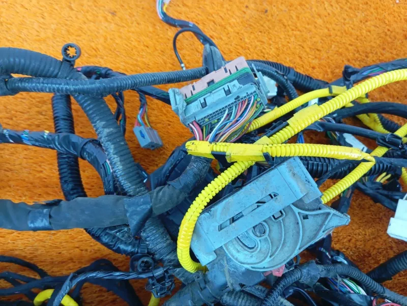 Проводка салона