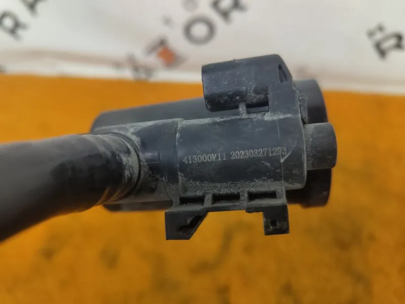 Клапан вентиляции топливного бака