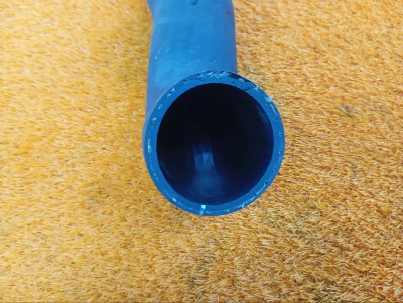 Патрубок интеркулера