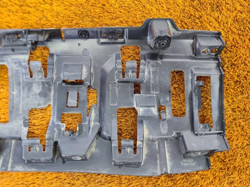 Кронштейн бампера