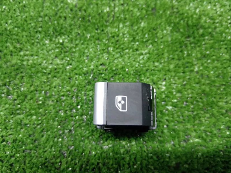 Кнопка стеклоподъемника