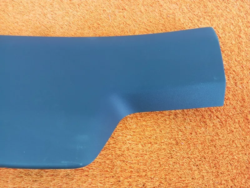 Обшивка двери багажника