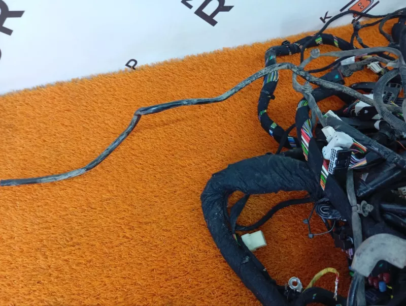 Проводка подкапотная