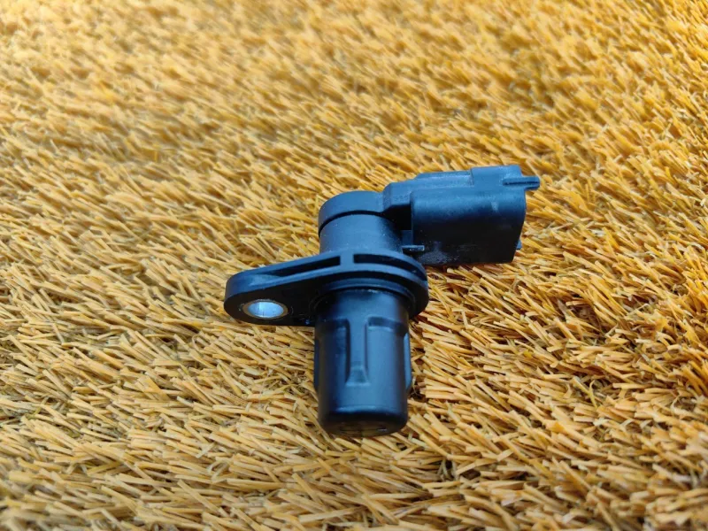 Датчик положения распредвала