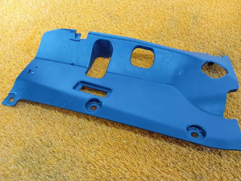 Накладка на торпедо