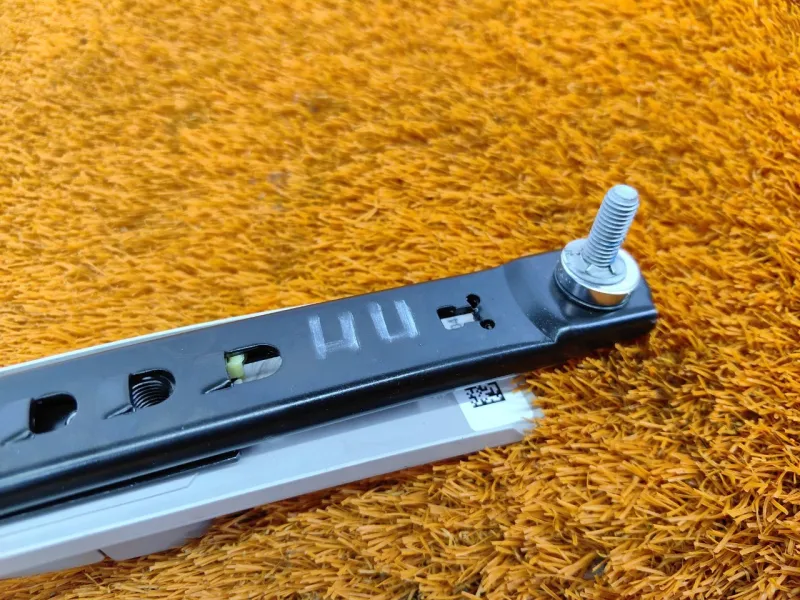 Механизм регулировки ремня безопасности