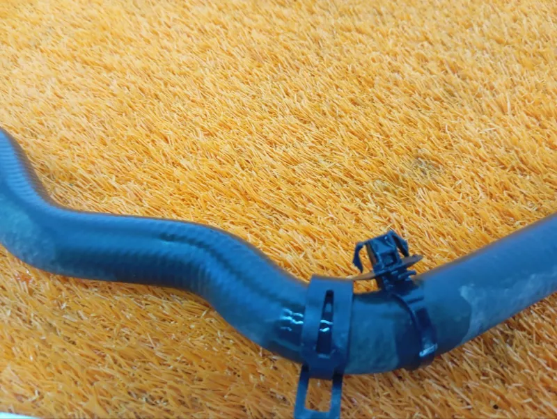 Патрубок радиатора Changan UNI-V 2024 1303140DE01