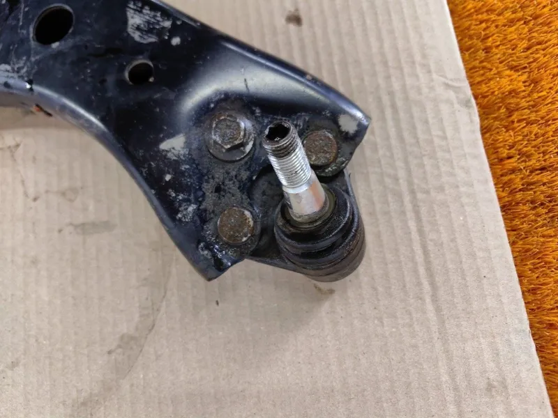 Рычаг подвески