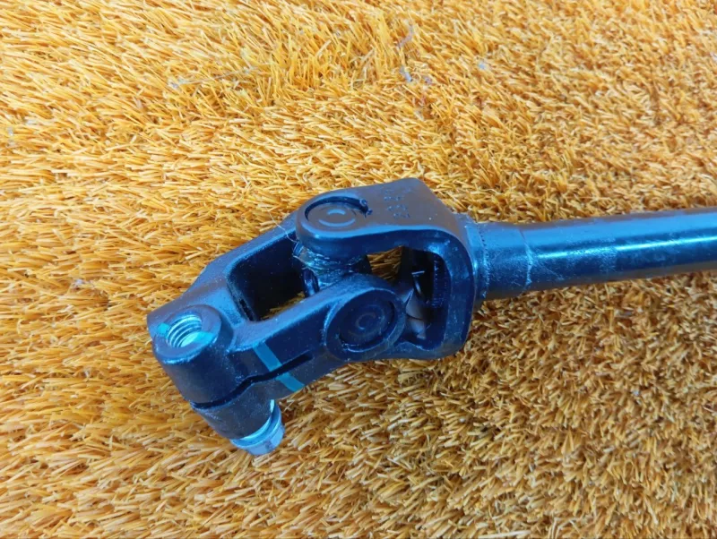 Рулевой карданчик