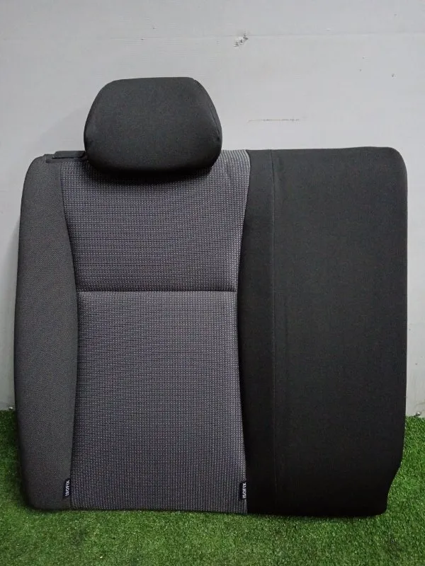 Спинка сиденья