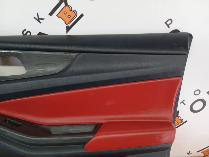 Обшивка двери