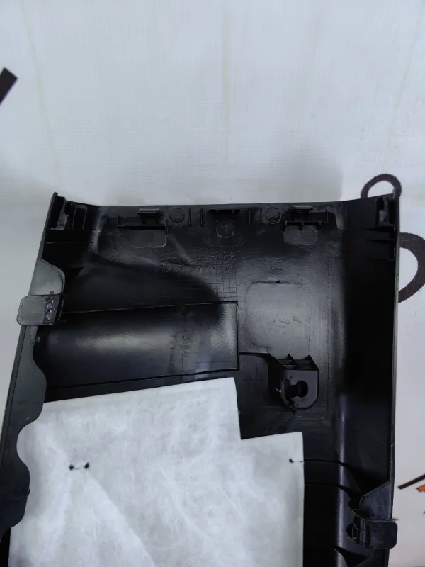 Обшивка центральной стойки