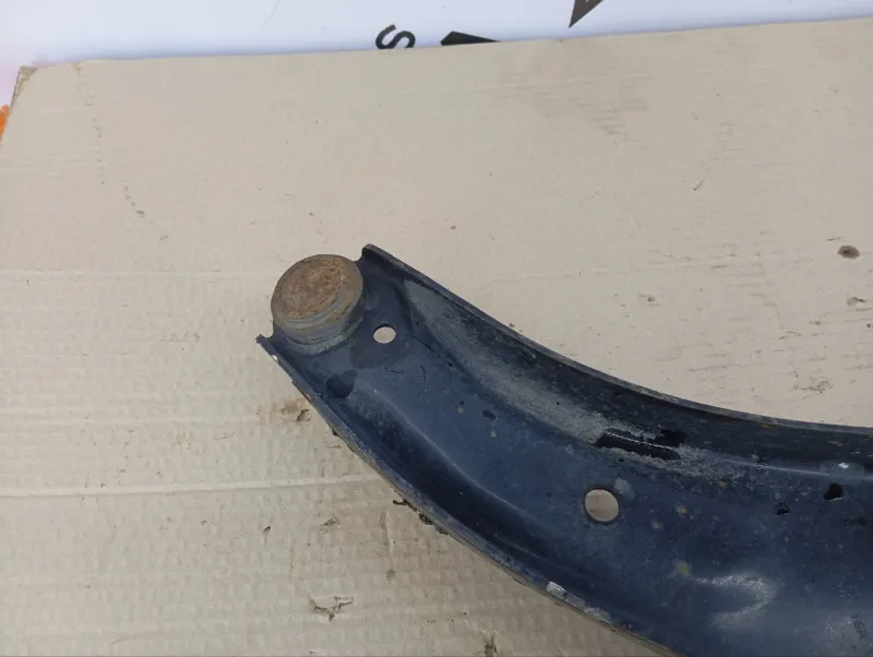 Рычаг подвески