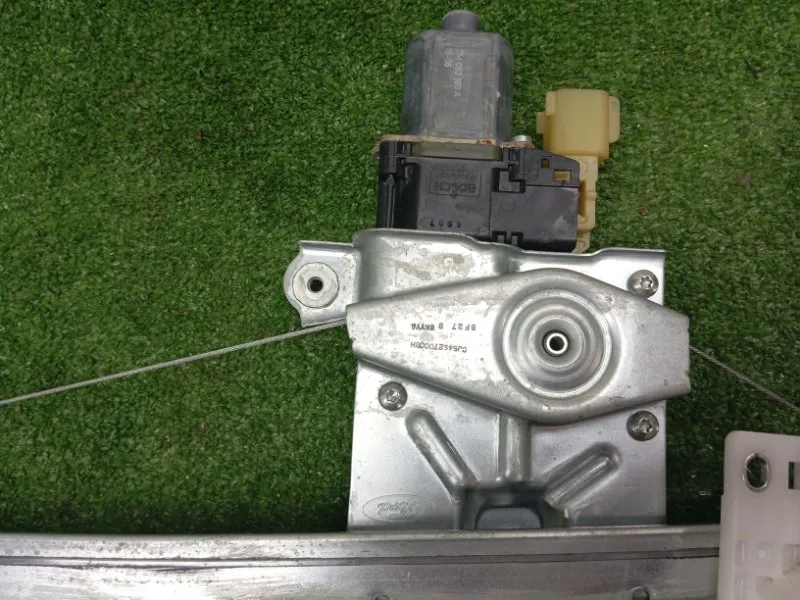 Стеклоподъемник