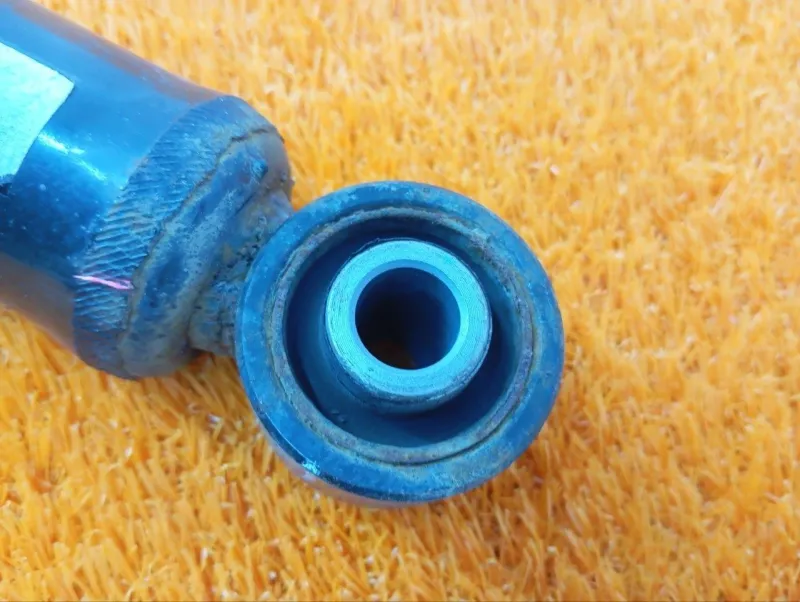 Амортизатор подвески