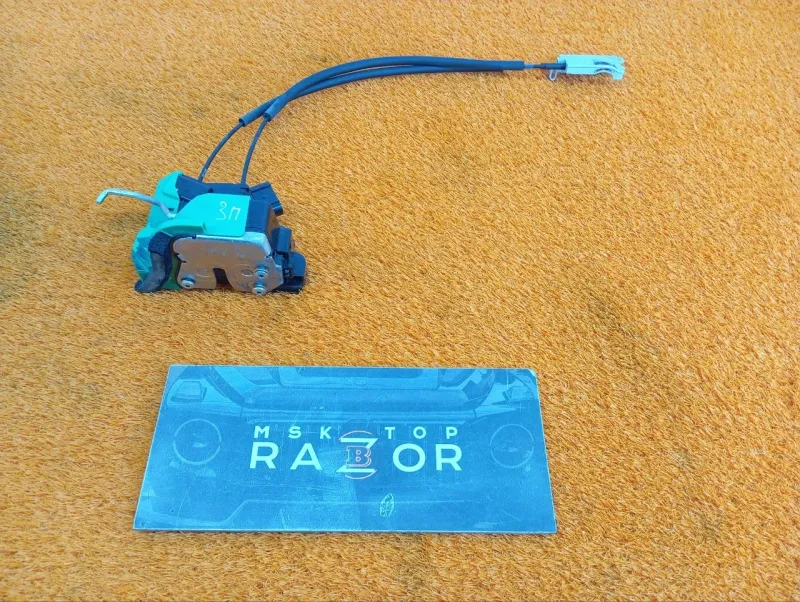 Замок двери