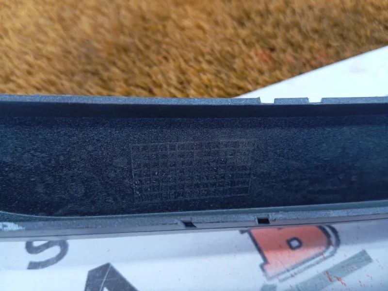 Молдинг бампера