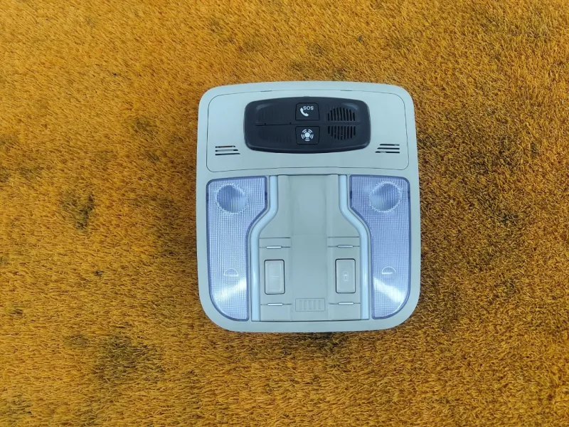 Плафон салона