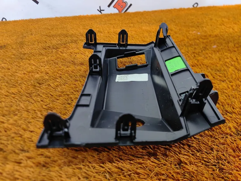 Накладка консоли