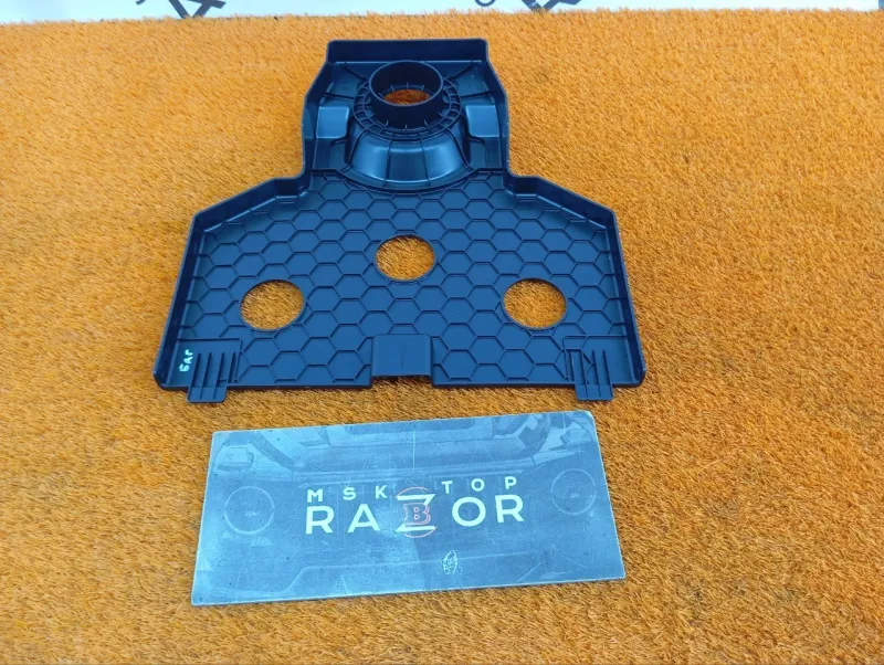 Накладка багажника