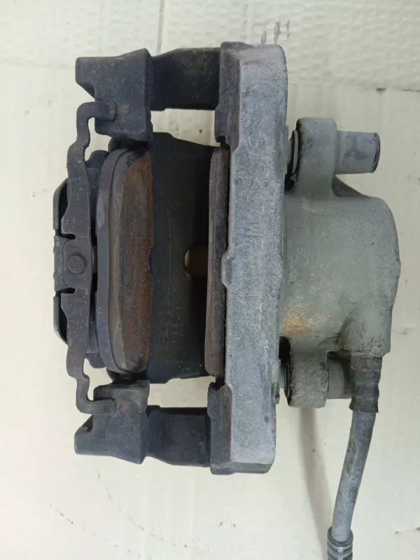 Суппорт BMW X6 2019 34116776783 2 N57D30A, передний левый