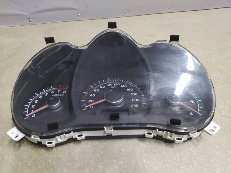 Панель приборов