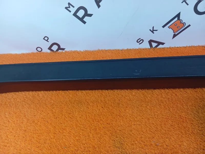 Накладка на порог наружная