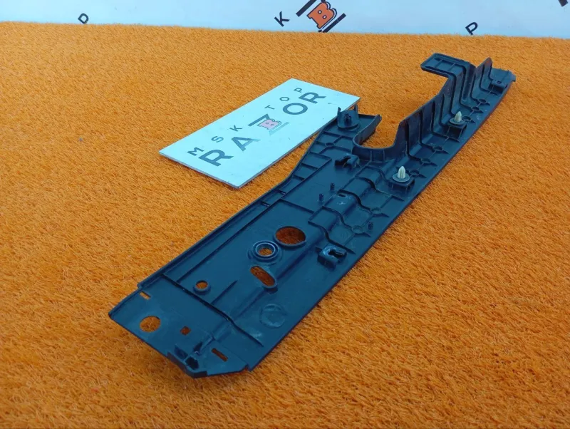 Накладка крыла