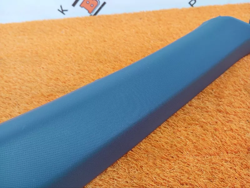 Накладка на стойку кузова