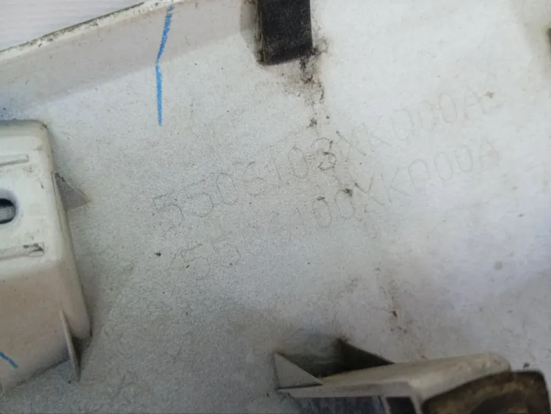 Накладка крышки багажника