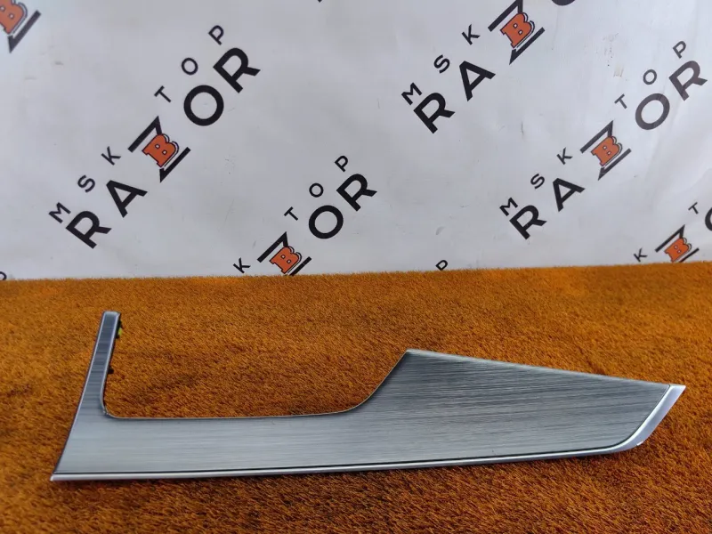 Накладка двери