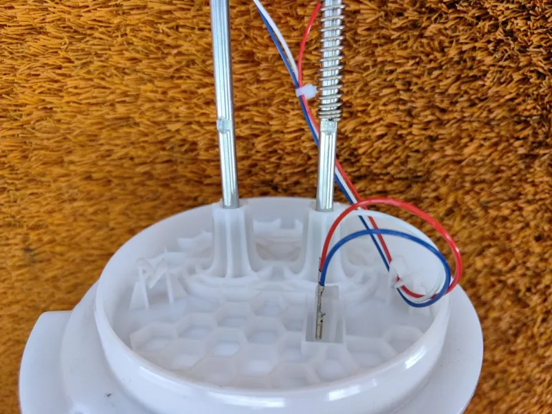 Датчик уровня топлива