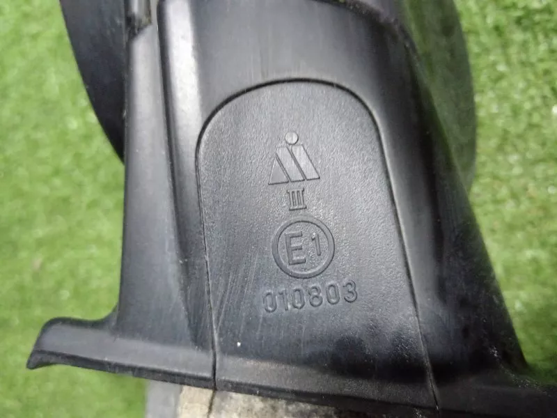 Зеркало боковое