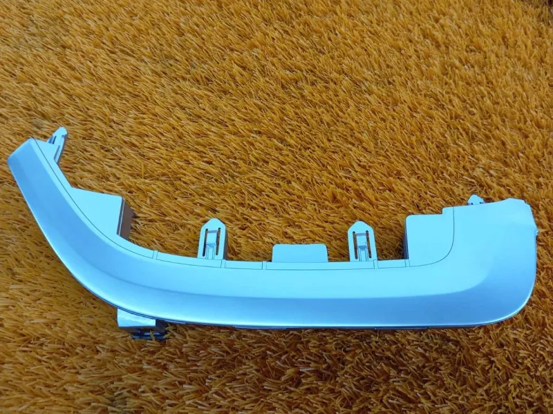 Накладка на торпедо