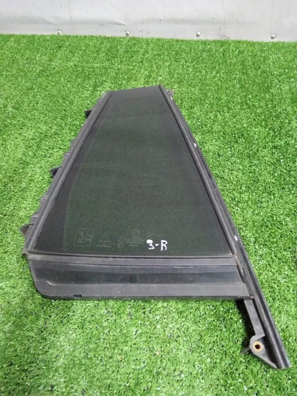 Форточка двери