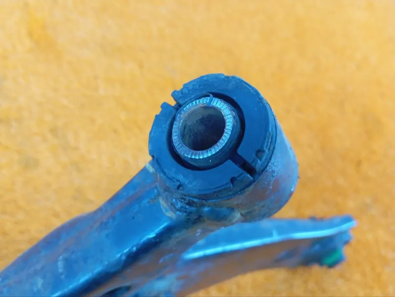 Рычаг подвески